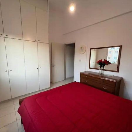 Marias Spacious Aparment Paphos Kültér fotó