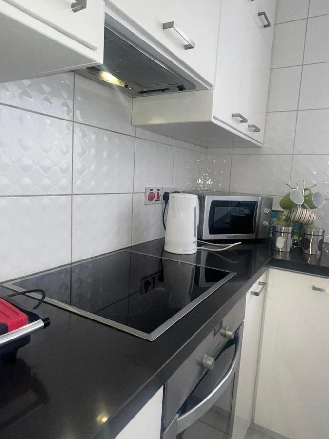 Marias Spacious Aparment Paphos Kültér fotó